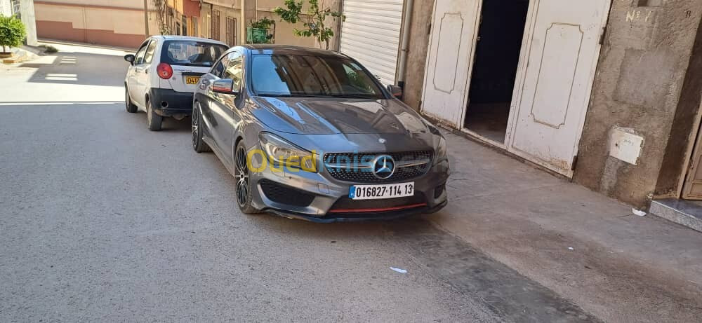 Mercedes CLA 2014 Coupé Exclusif + AMG 