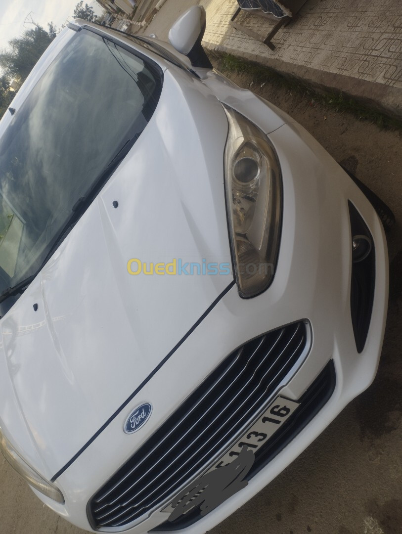 Ford Fiesta 2013 Titanium 