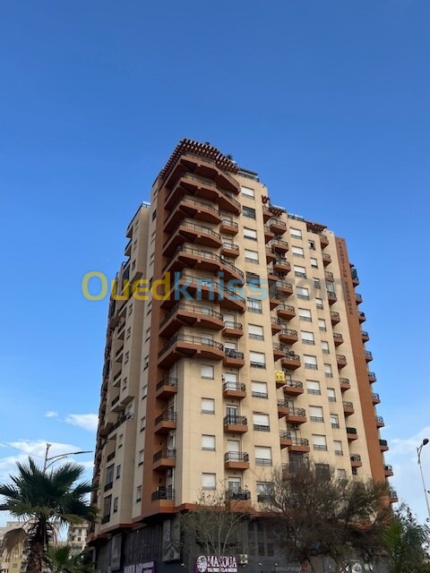 Location Appartement F4 Oran Bir el djir