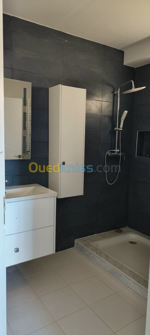 Vente Appartement F03 Béjaïa Bejaia