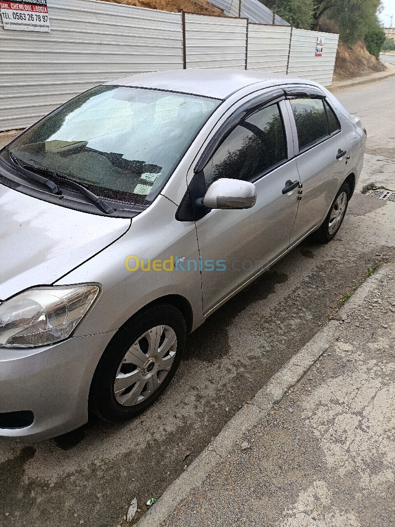 Toyota Yaris Sedan 2013 Yaris Sedan