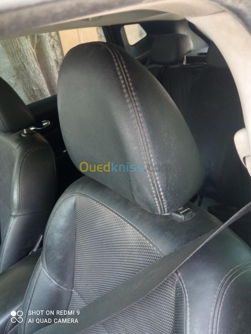 Nissan Qashqai j11 2017 