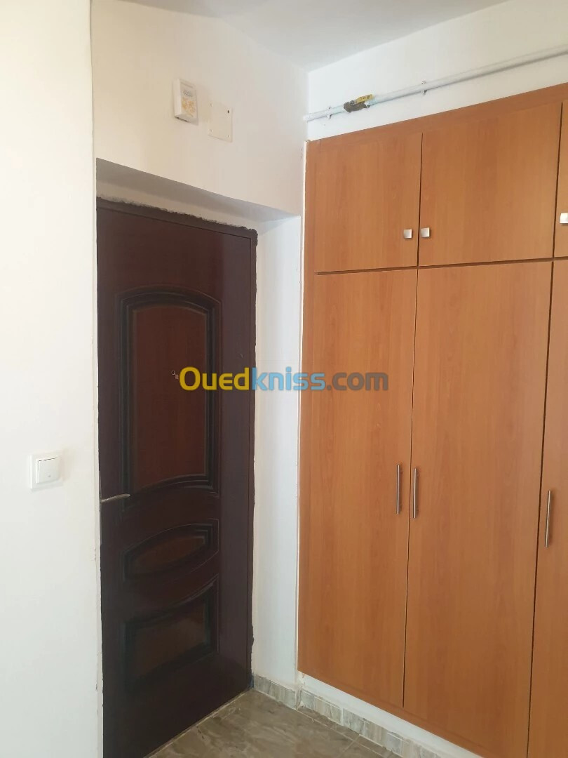 Location Appartement F4 Alger Souidania