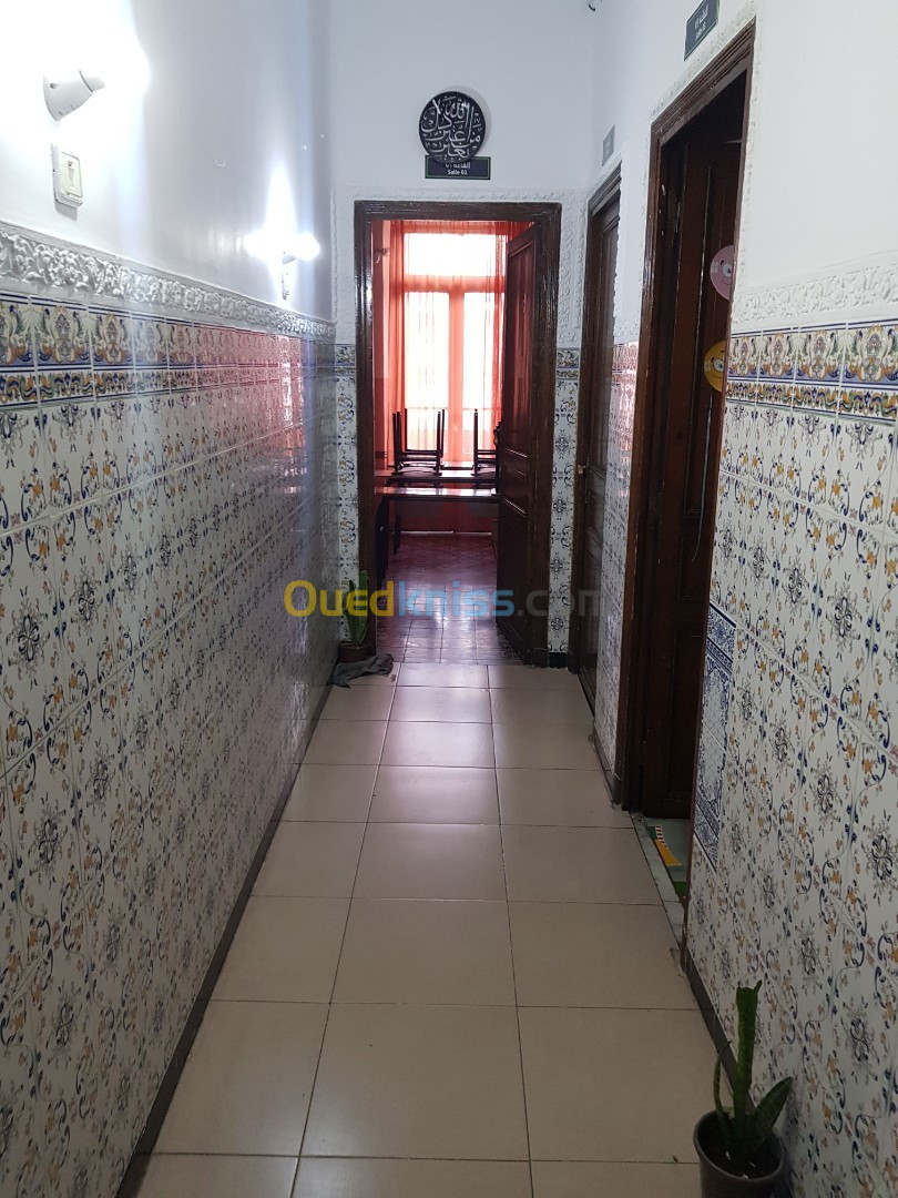 Vente Niveau De Villa F5 Alger Bab el oued