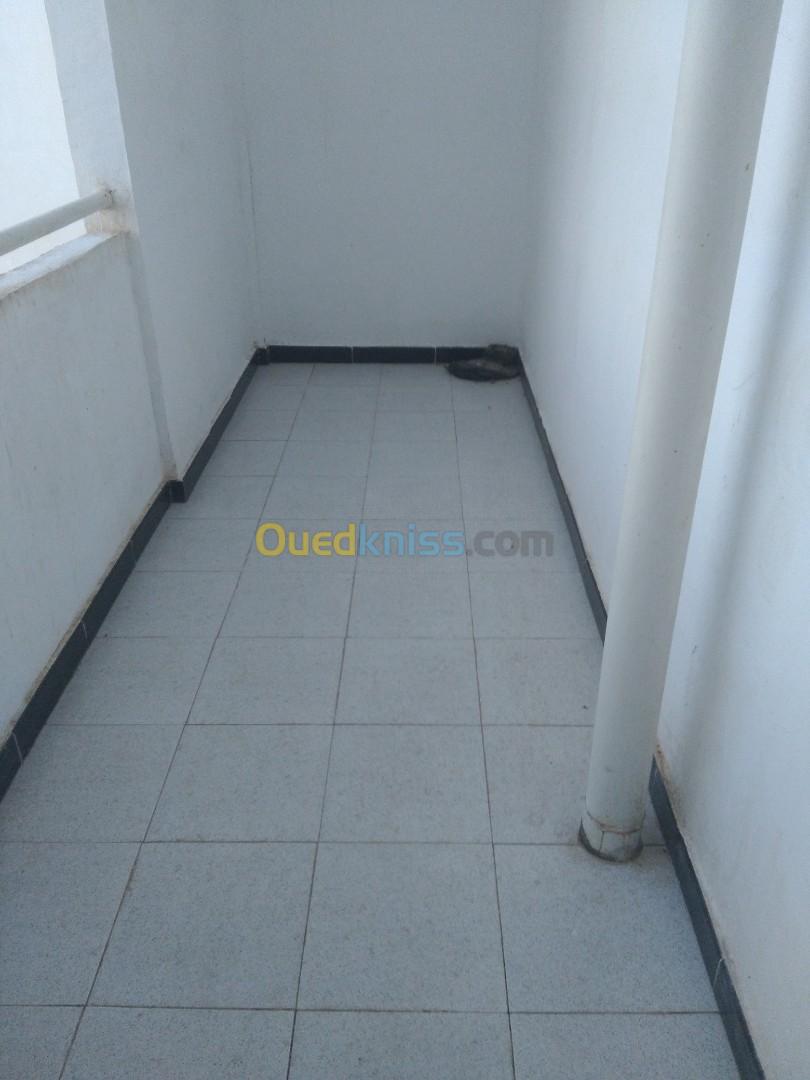 Location Appartement F3 Annaba Barrahel