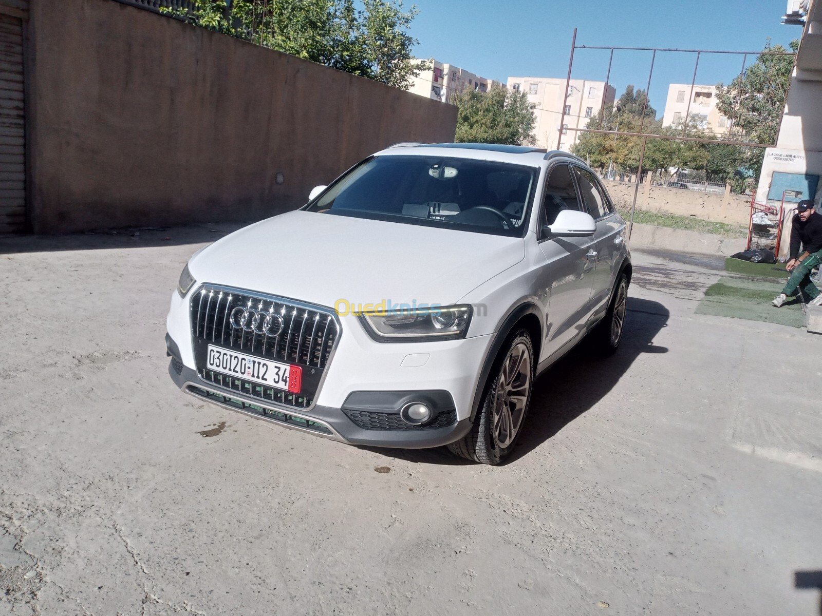 Audi Q3 2012 Off Road