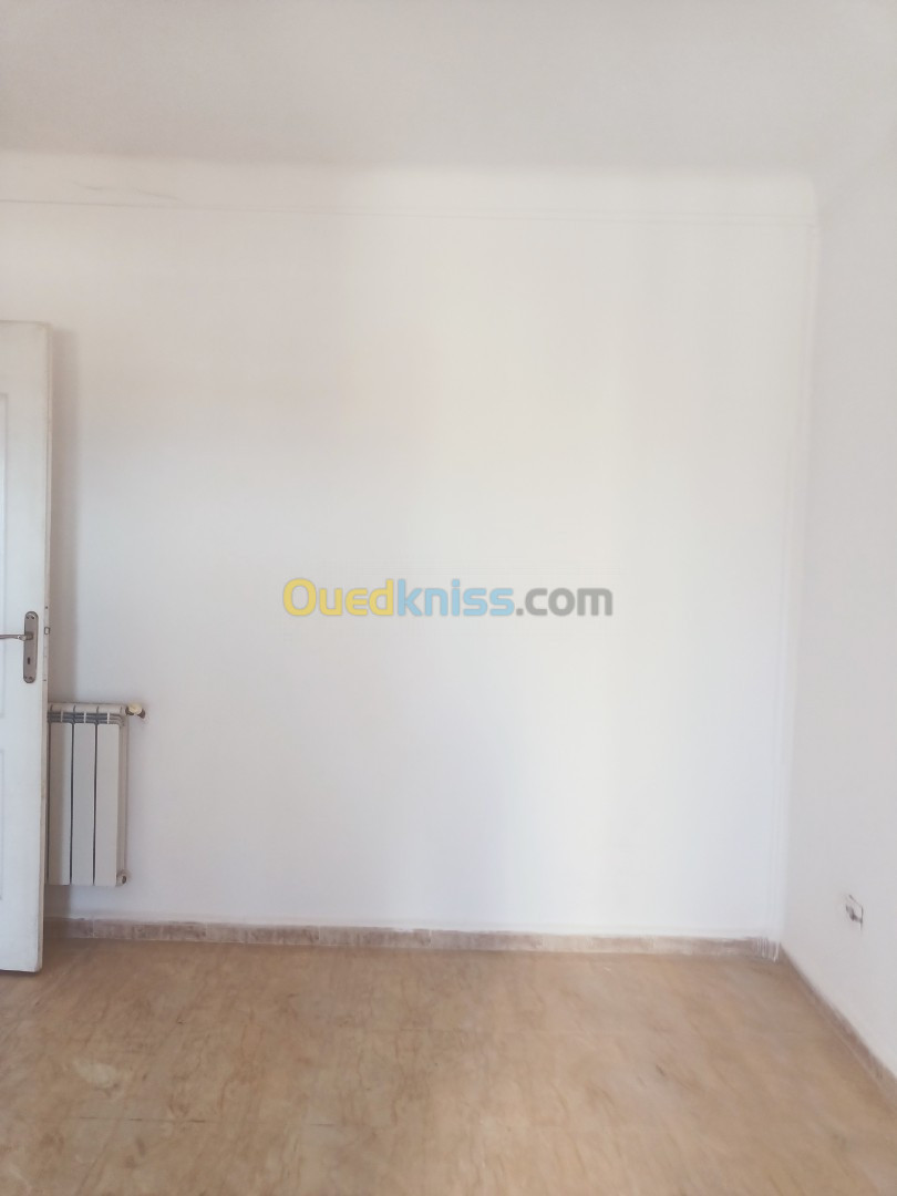 Vente Appartement F03 Tipaza Kolea