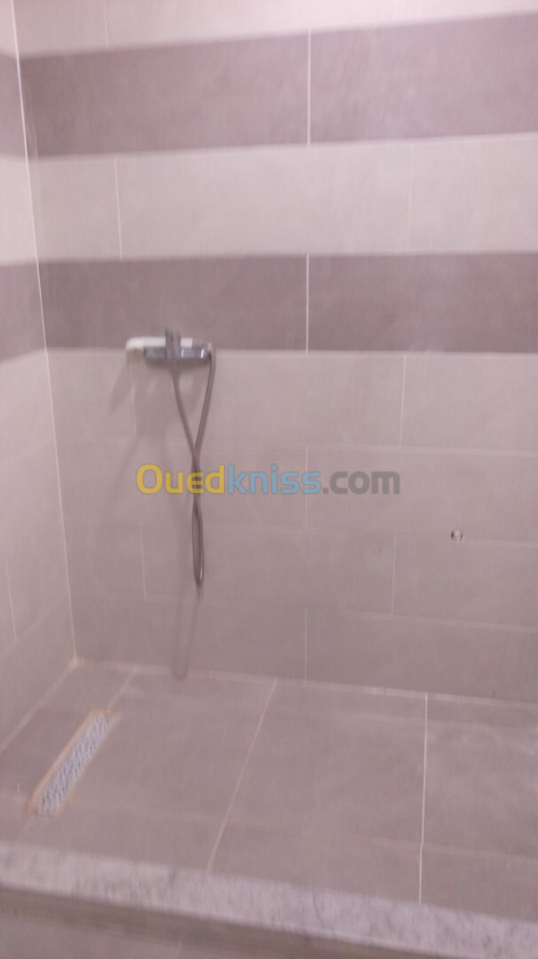 Location Appartement F03 Alger Dar el beida