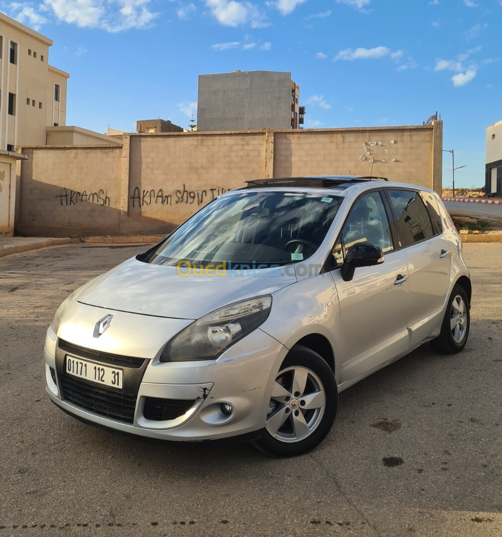 Renault Scenic 2012 Bose