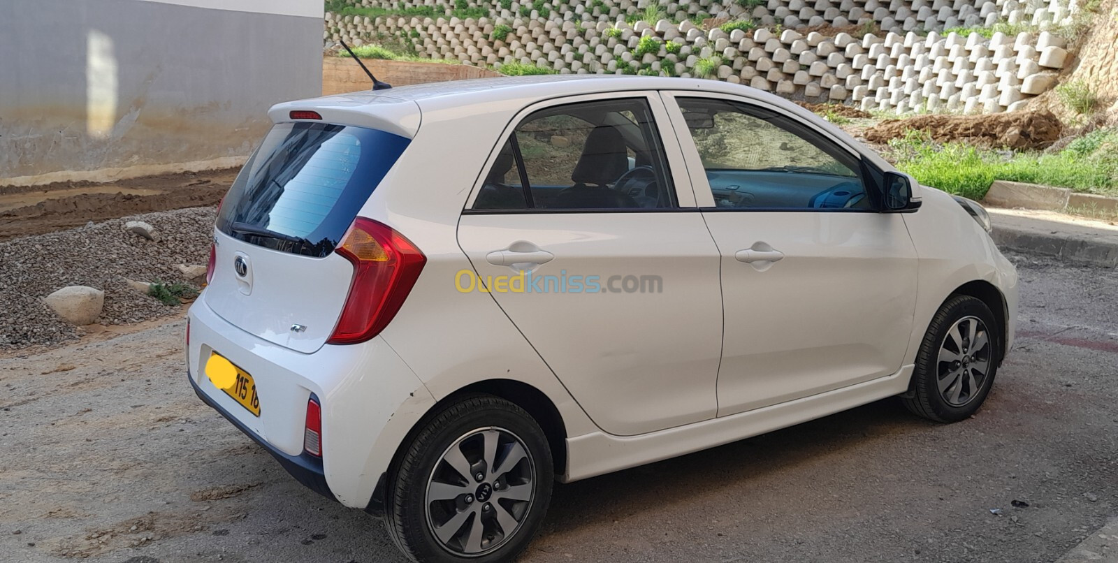 Kia Picanto 2015 Safety