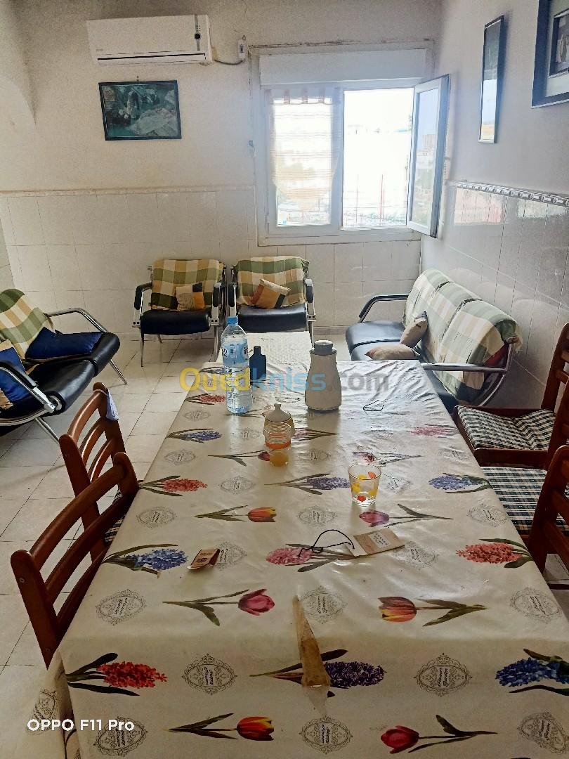 Location vacances Appartement F3 Mostaganem Mostaganem