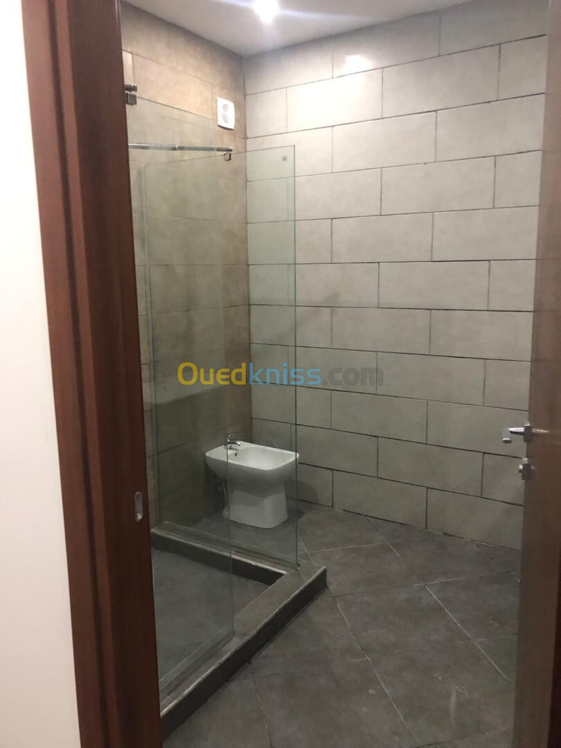 Vente Appartement F5 Oran Bir el djir