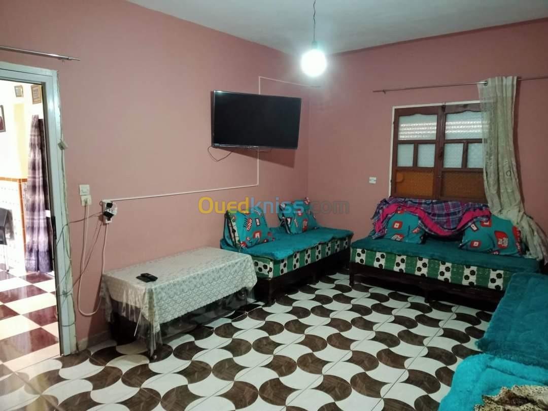 Location vacances Niveau De Villa F3 Tlemcen Ghazaouet