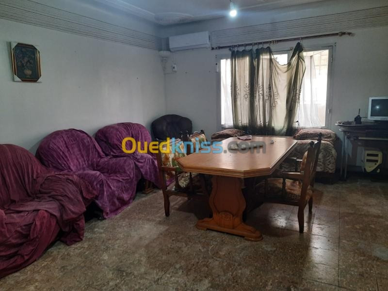 Location vacances Appartement F3 Tipaza Bou ismail