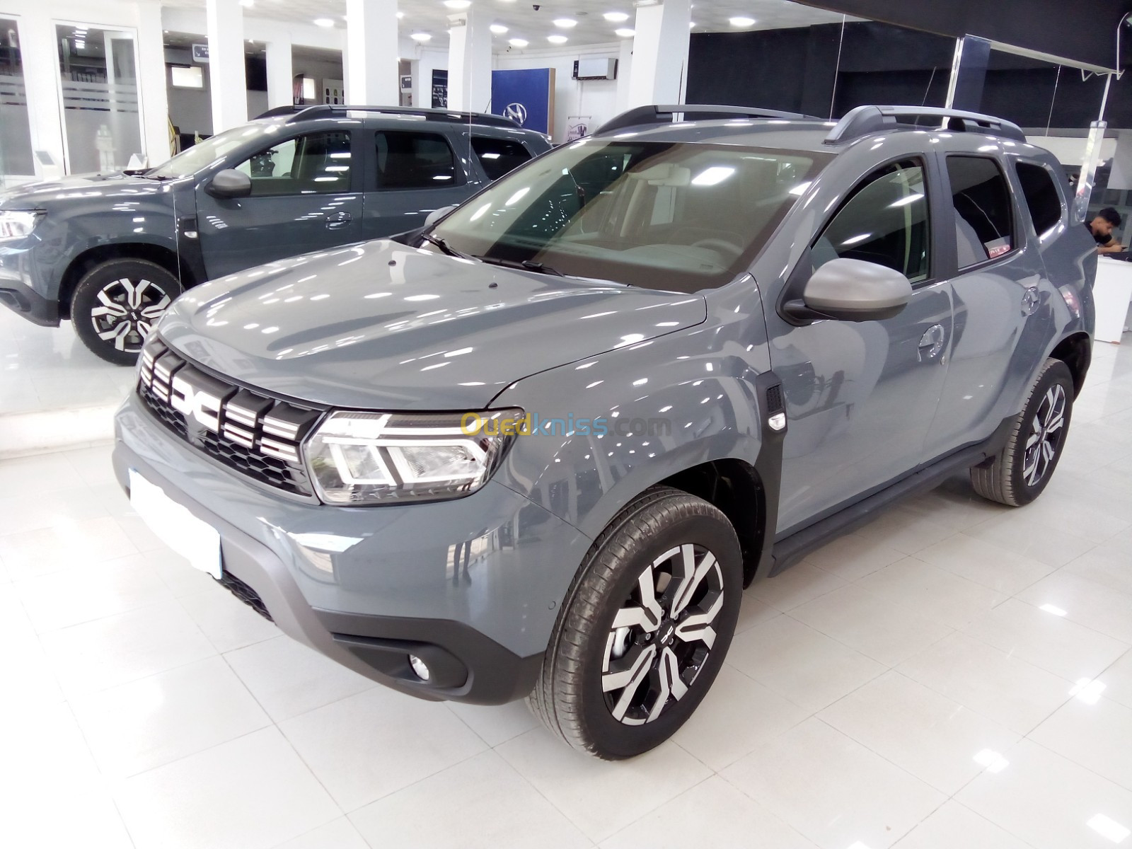 LOCATION DACIA DUSTER 2024