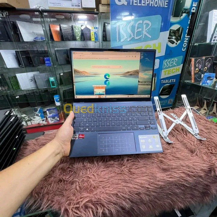 Asus ZenBook 14 UM425