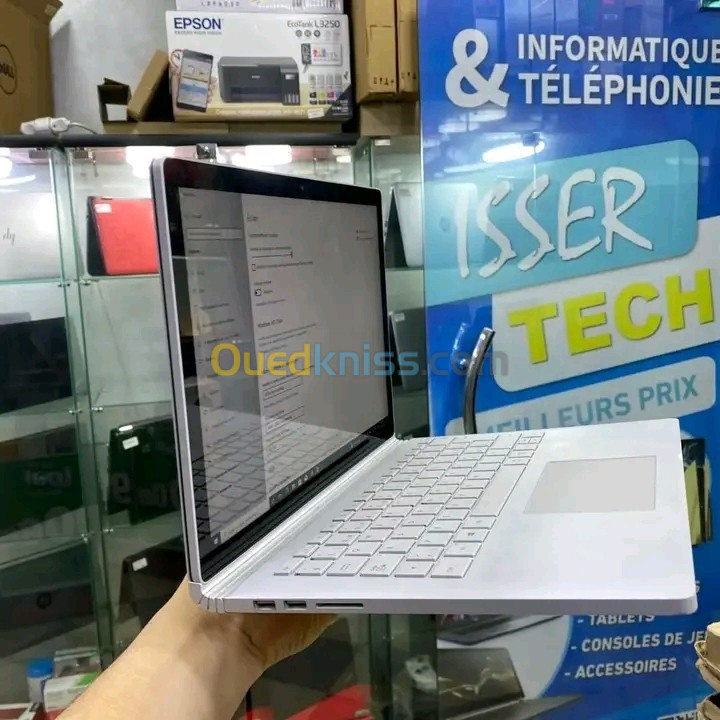 Microsoft SurfaceBook 2 -i7-8650U-8 Go-256 SSD-13.5" Tactile 3k Détachable -NVIDIA GeForce GTX_1050.