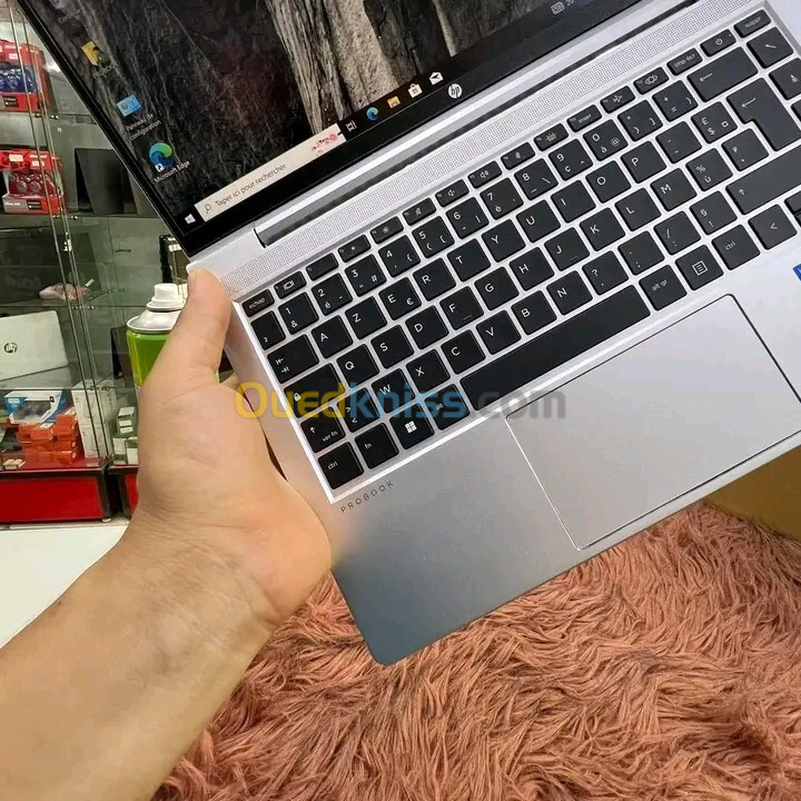 UltraBook HP ProBoook  640 G8