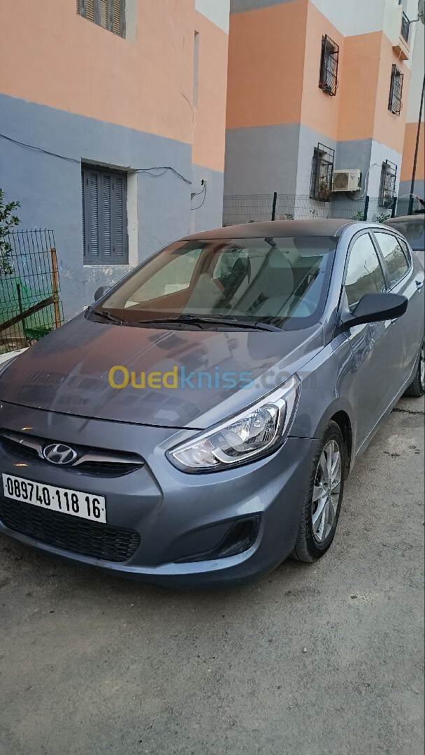 Hyundai Accent RB  4 portes 2018 Accent RB  4 portes