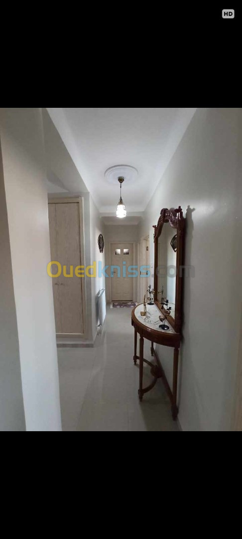 Vente Appartement F4 Alger Bordj el bahri