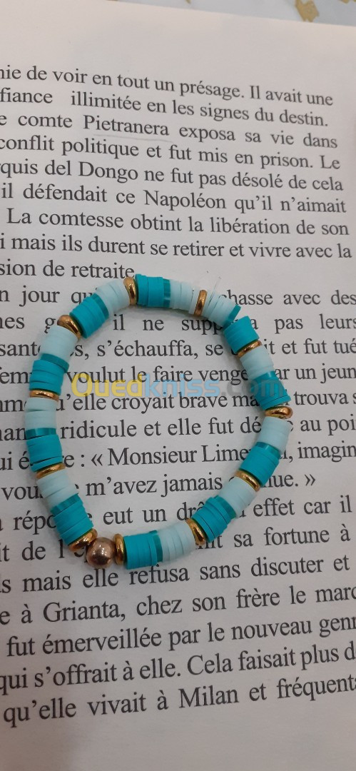 Bracelets et collier en perles acheter en France