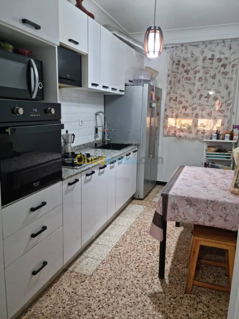 Vente Appartement F3 Alger Zeralda