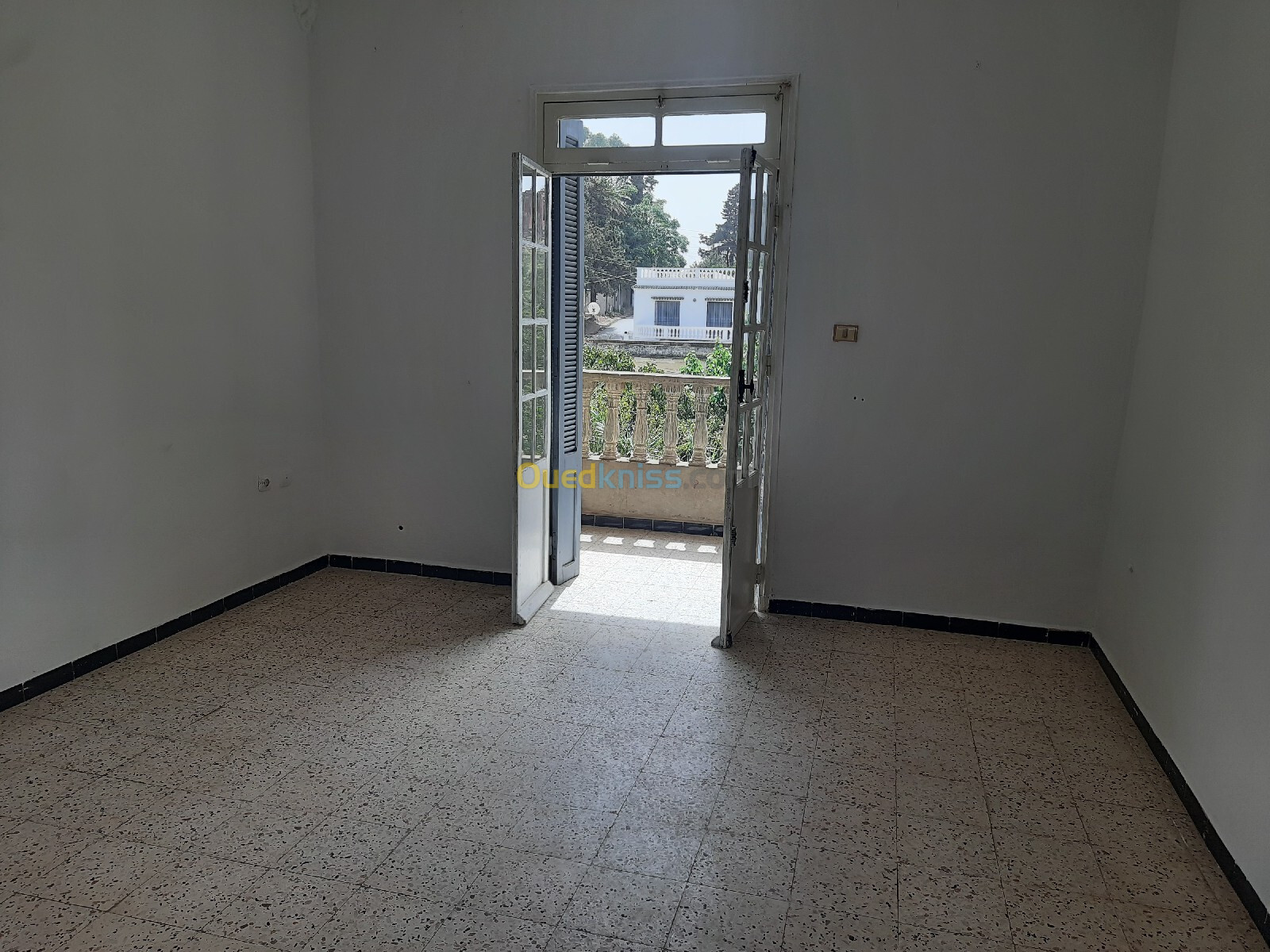 Location Niveau De Villa F3 Alger Bouzareah