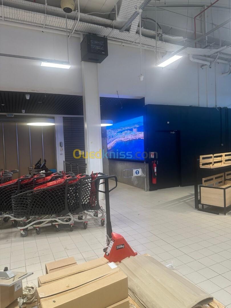 Shopping Mall LED Display, Screen P5 P4 P2.5