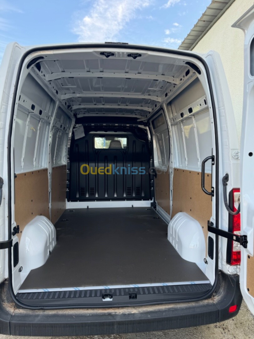 Renault Master 2panx 2024