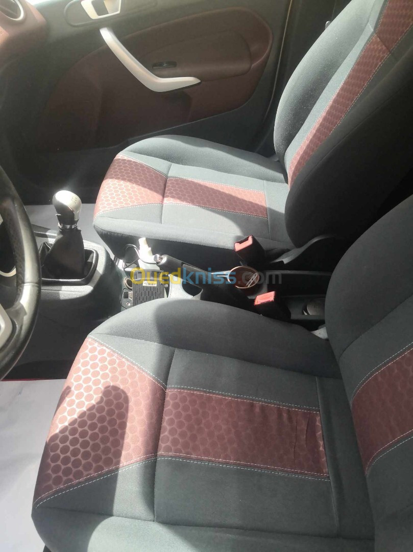 Ford Fiesta 2012 Titanium Sport pack