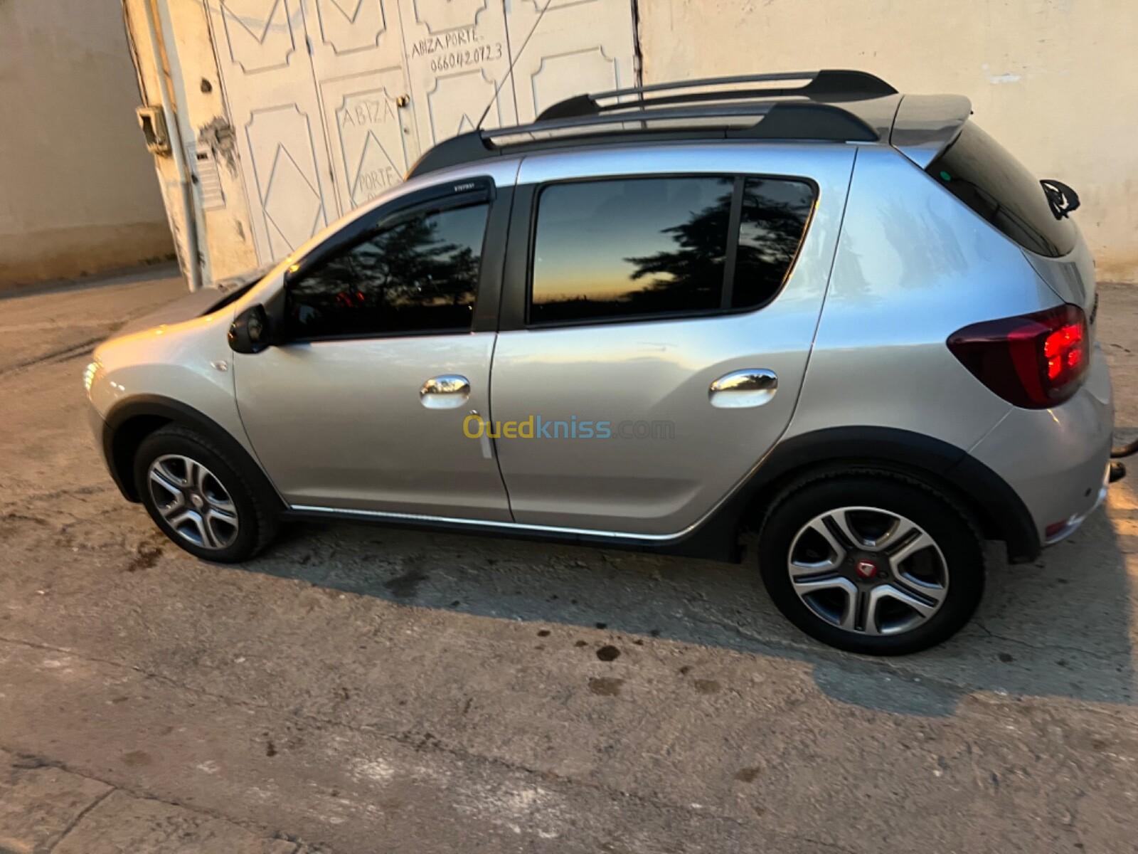 Dacia Sandero 2019 Stepway tech road