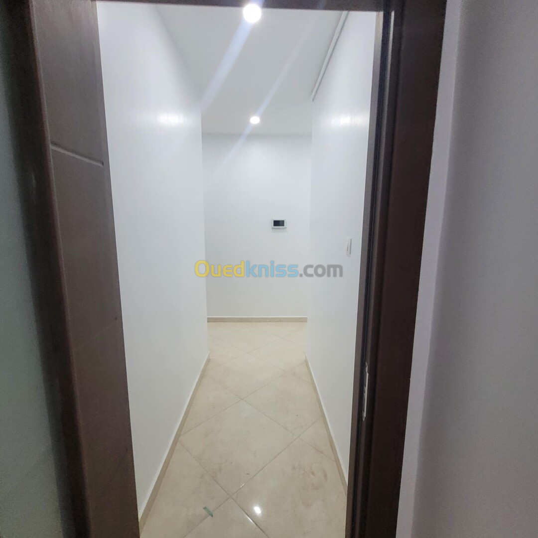 Location Appartement F3 Oran Bir el djir