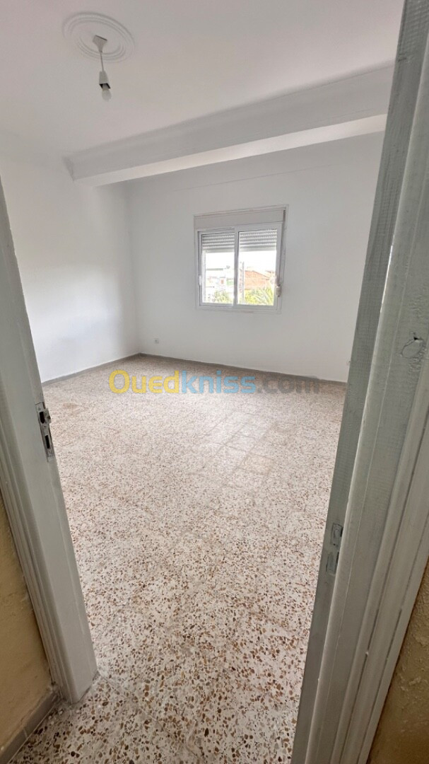 Location Appartement F3 Tipaza Bourkika