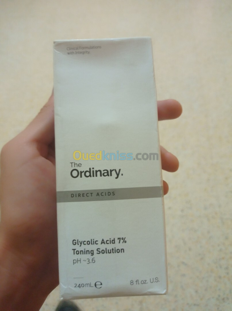 The ordinary glycolic acid toner 240ml