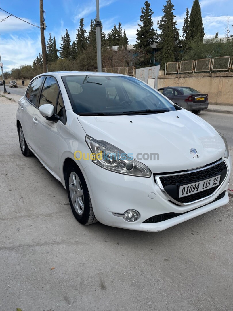 Peugeot 208 2015 Allure