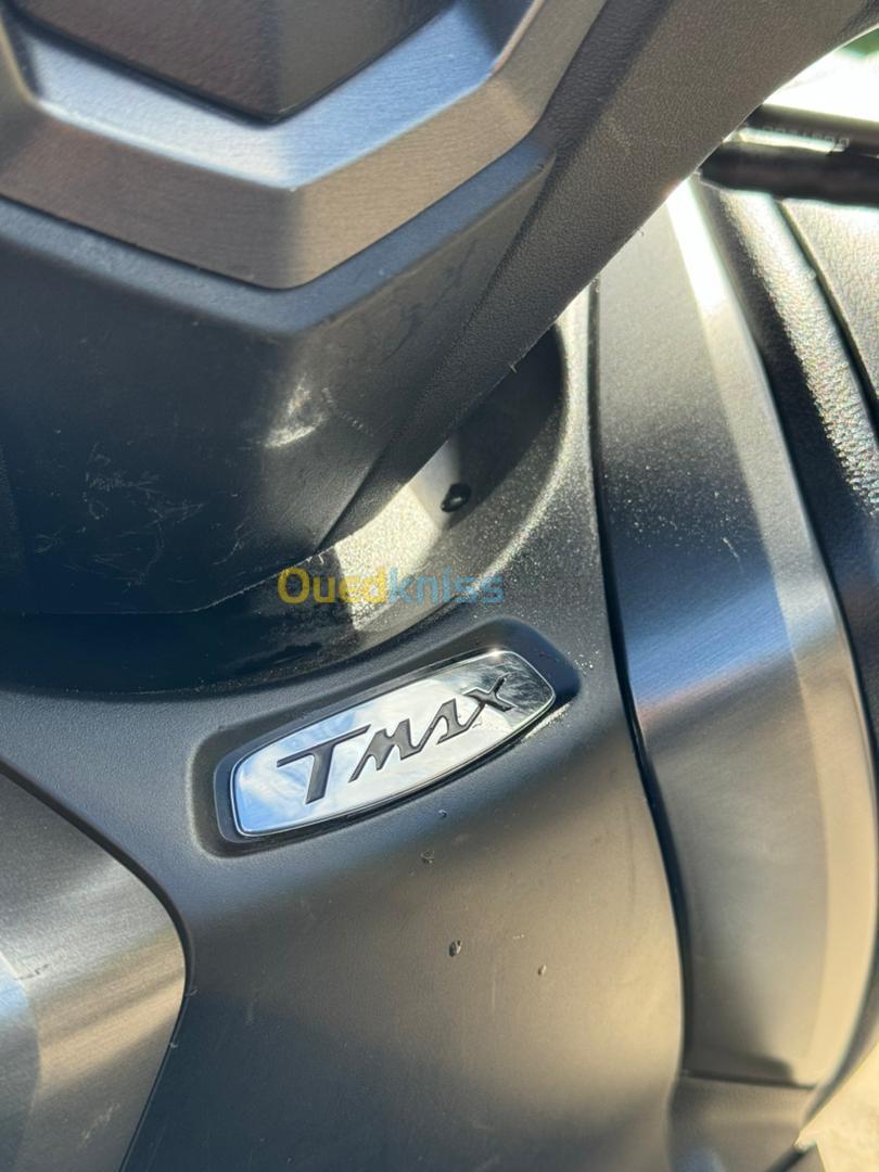 Yamaha tmax 560 tech max 2021