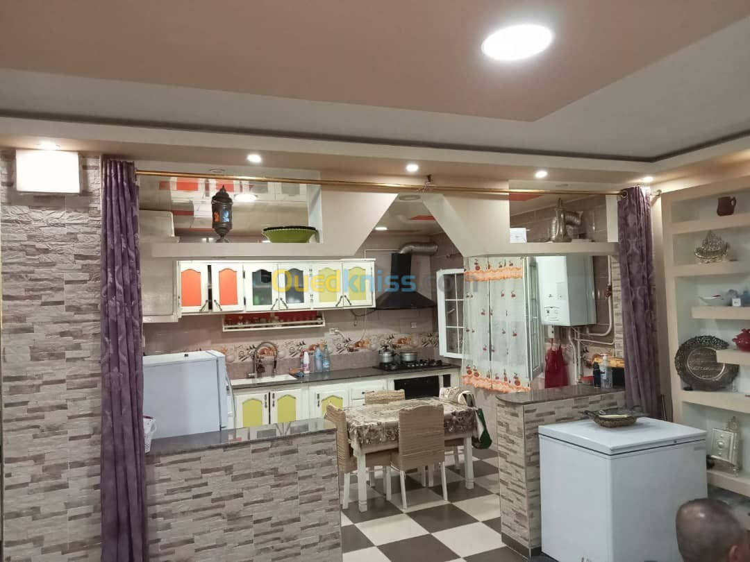 Vente Appartement F4 Tiaret Tiaret