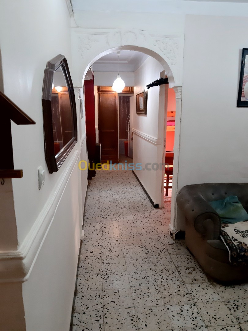 Location Appartement F2 Alger Ain naadja