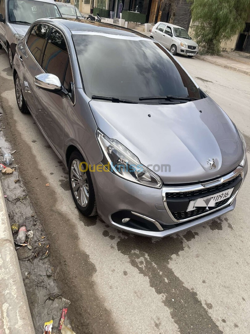 Peugeot 208 2019 Allure Facelift