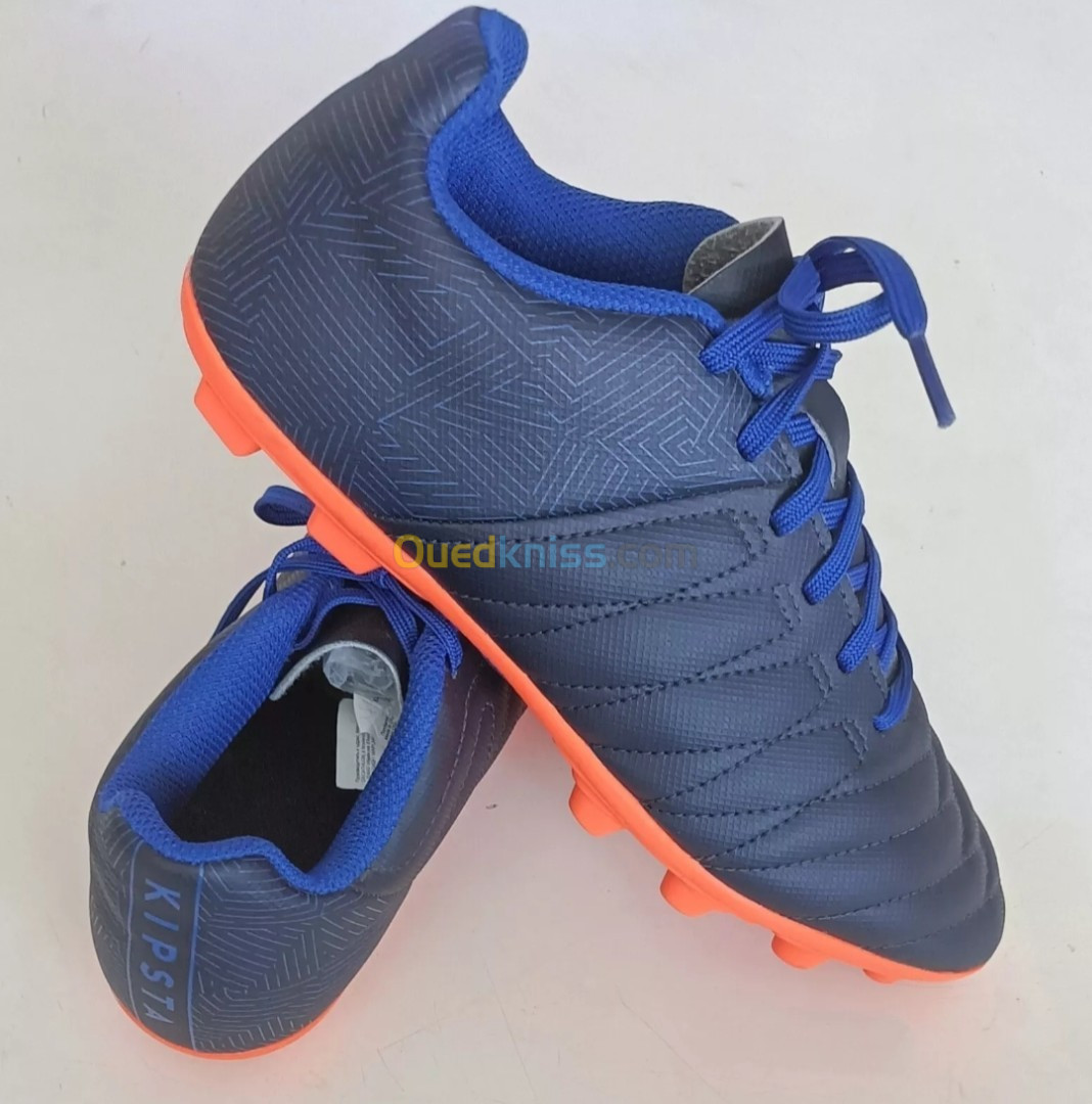 Chaussures ou souliers de football - crampons - Decathlon Kipsta, article Neuf, pointure 38