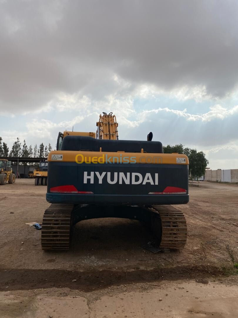 Hyundai 330 Hyundai 330 2019