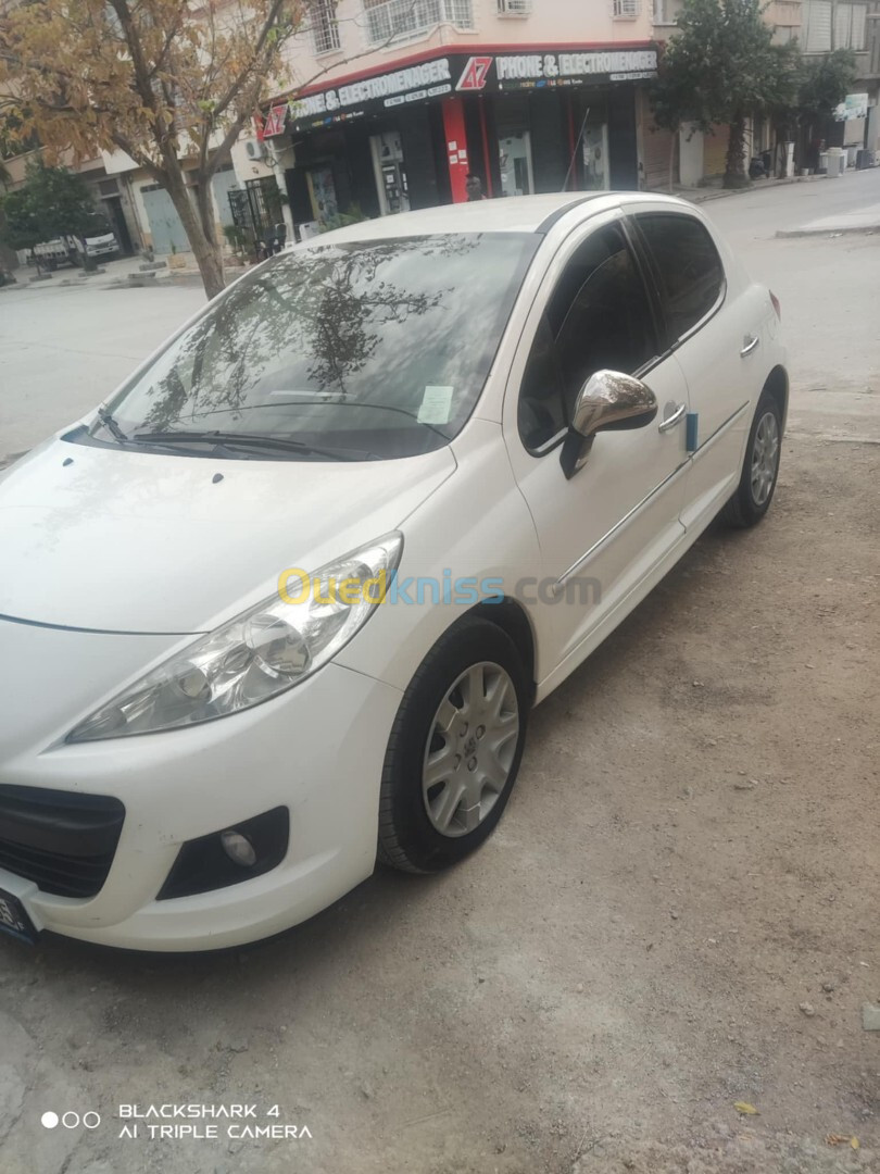 Peugeot 207 plus 2013 207 plus