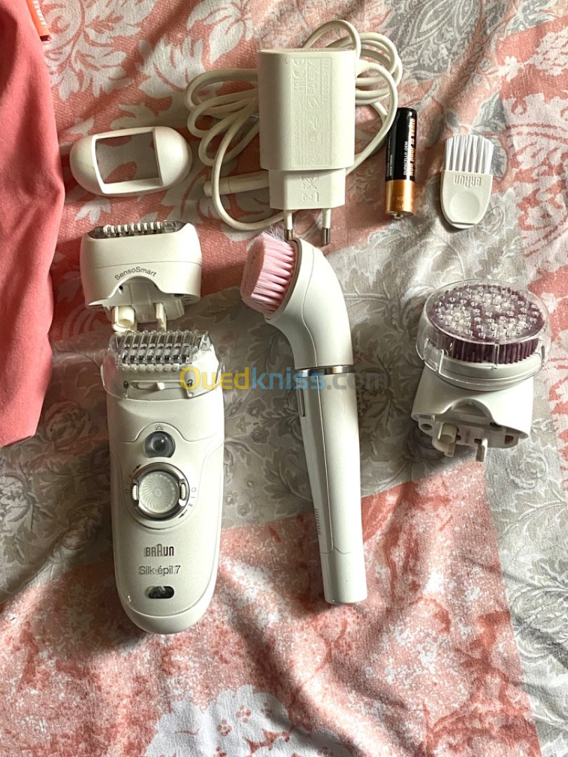 Braun Épilateur Beauty Set Silk-Épil 7 Sensosmart - Ses 7885 Bs - Blanc