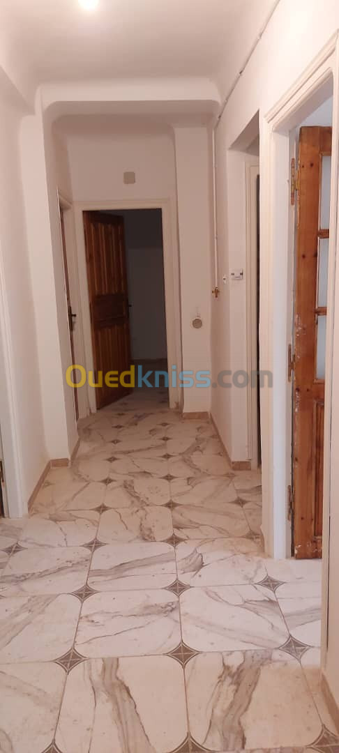 Vente Appartement F3 Batna Fesdis