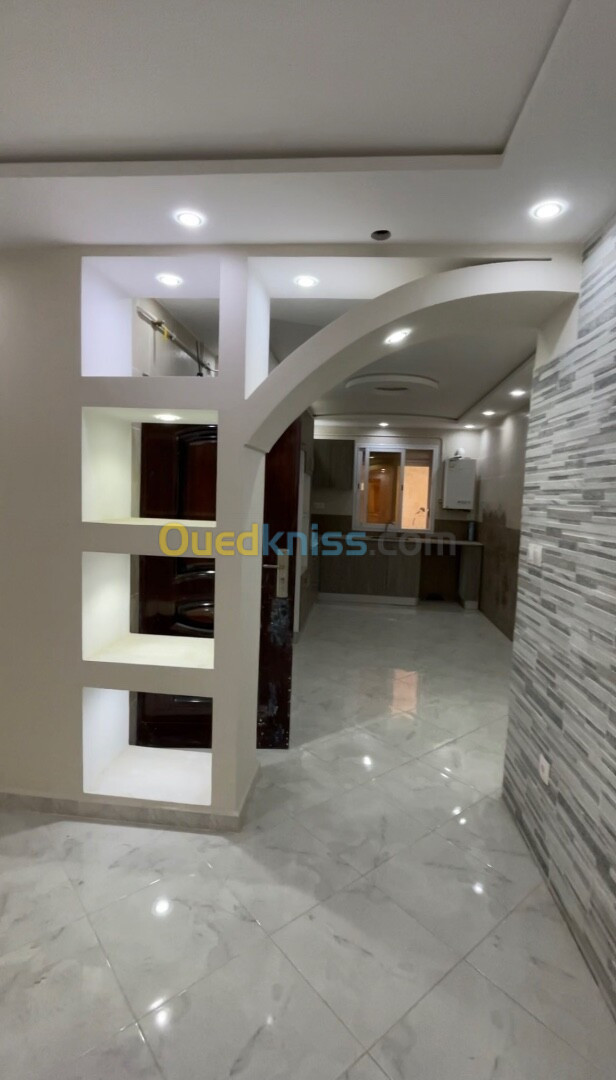 Vente Appartement F4 Alger Bordj el bahri