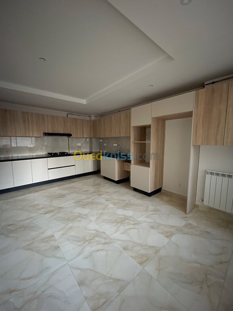 Vente Appartement F4 Alger El achour