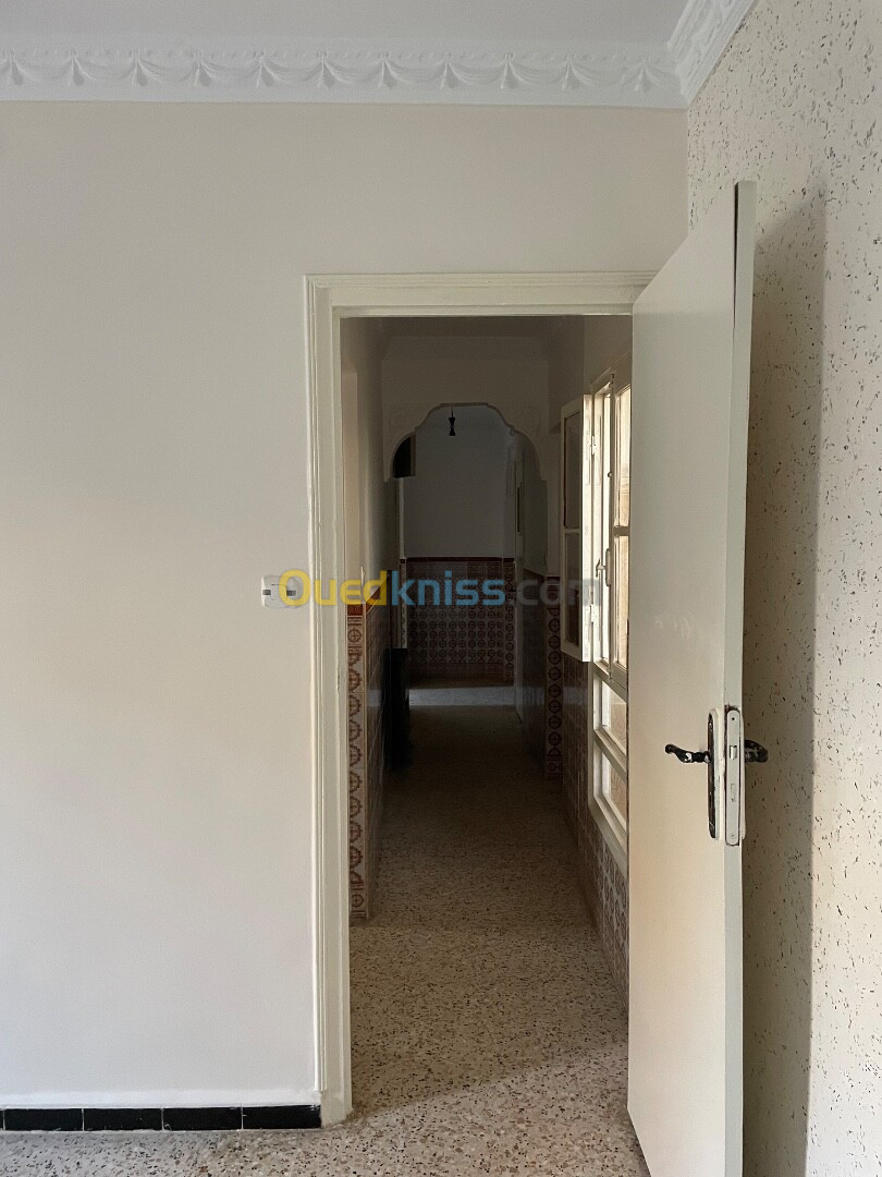 Location Appartement F3 Alger Reghaia