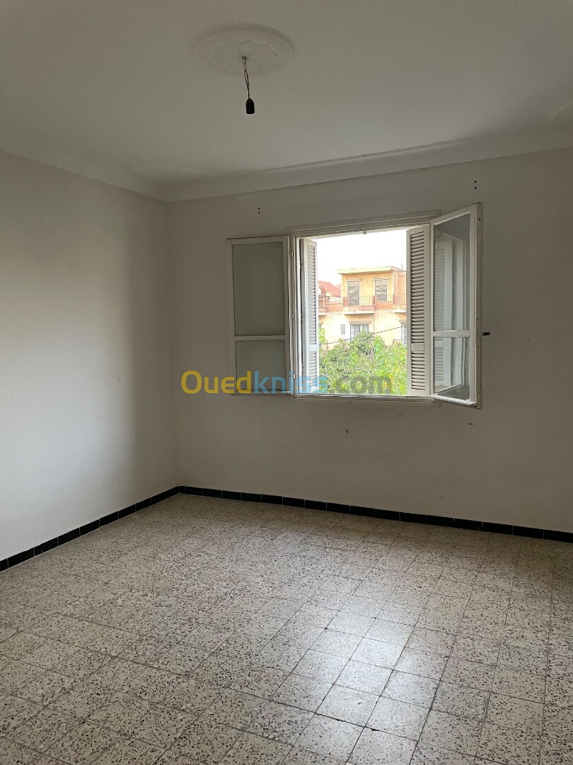 Location Niveau De Villa F5 Alger Dar el beida