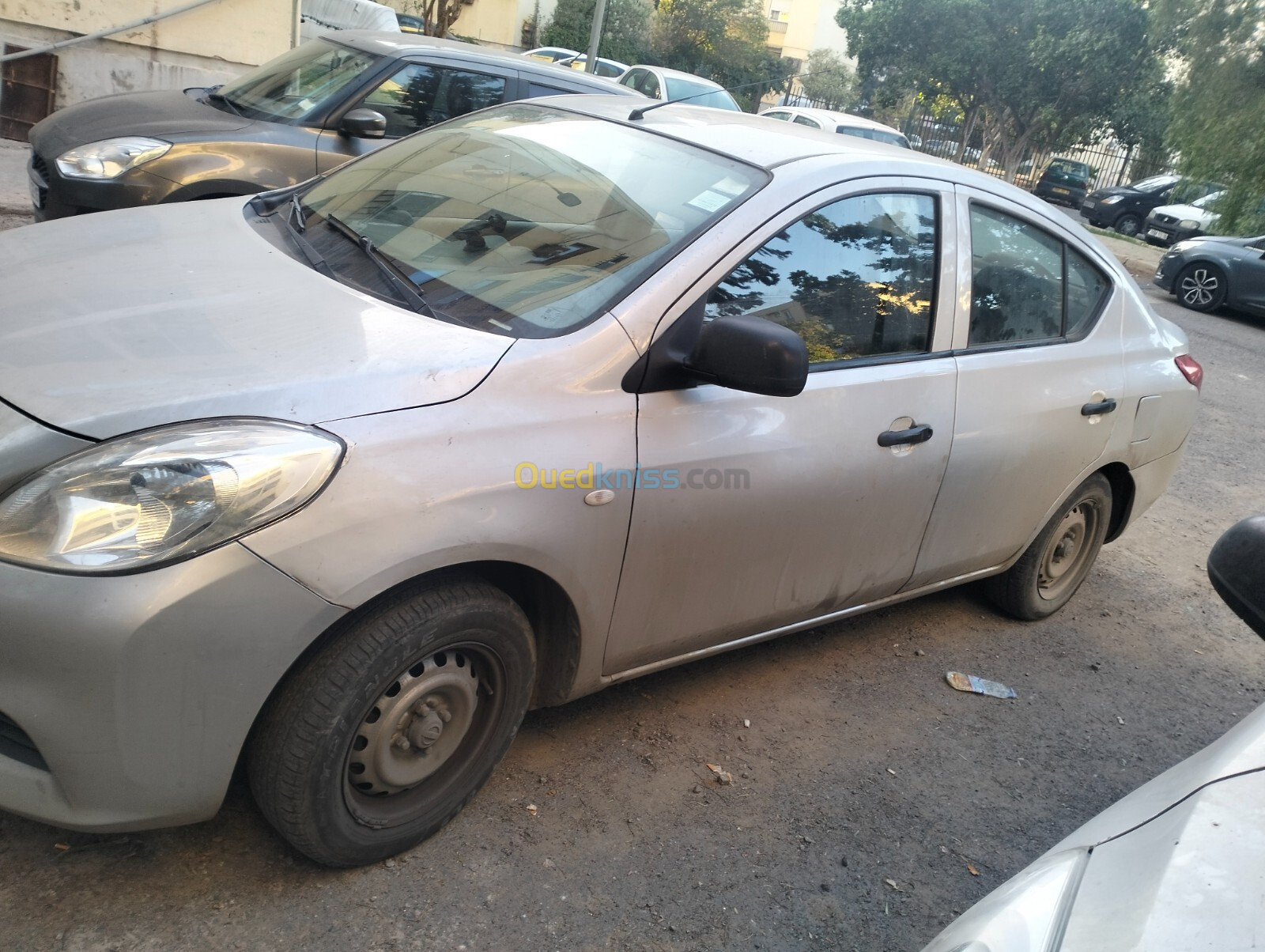 Nissan Sunny 2015 