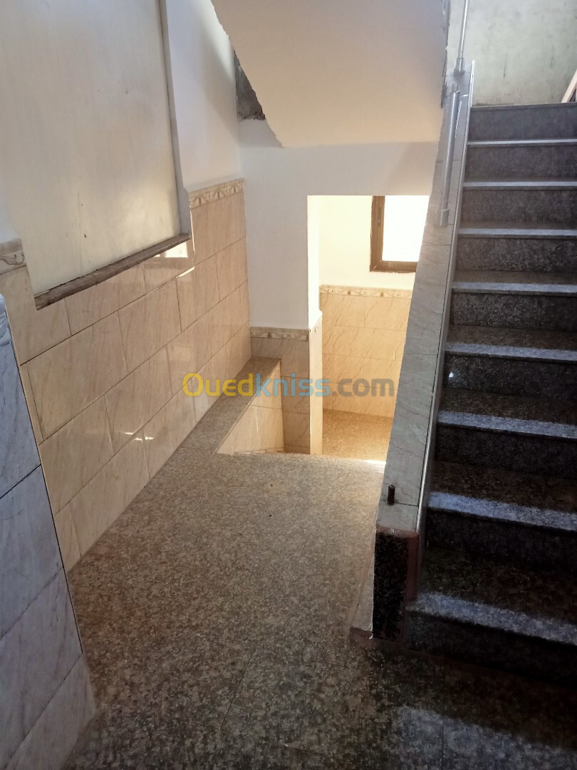 Location Niveau De Villa F3 Alger Bordj el kiffan